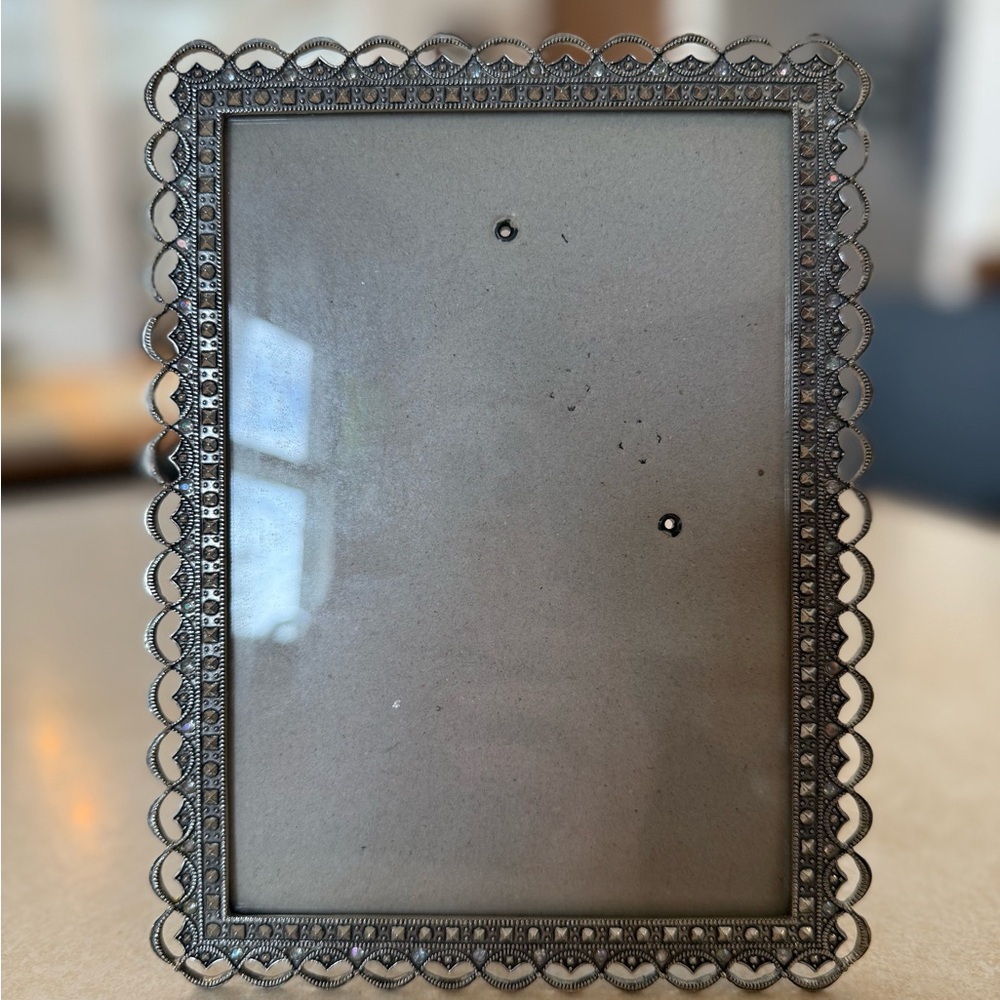 Decorative Metal Picture Frame